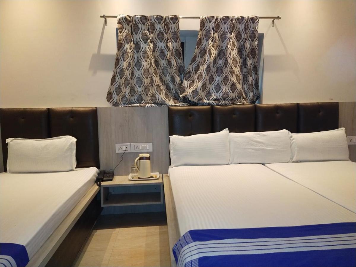 Hotel Gateway Kailash Varanasi Exterior photo