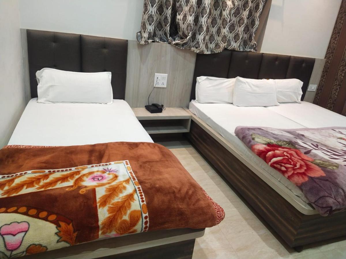 Hotel Gateway Kailash Varanasi Exterior photo